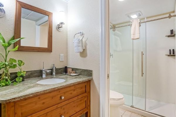 Glunz Ocean Beach Hotel & Resort (Key Colony Beach)